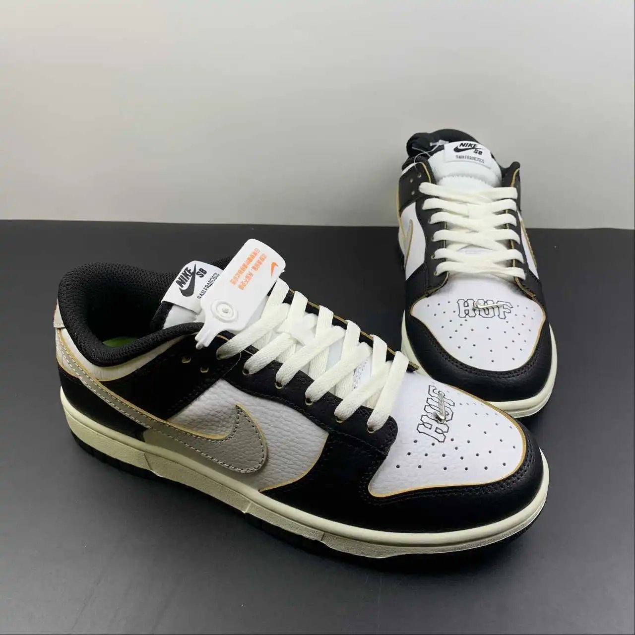 Nike Dunk Low FD8775-001 thumbnail 2