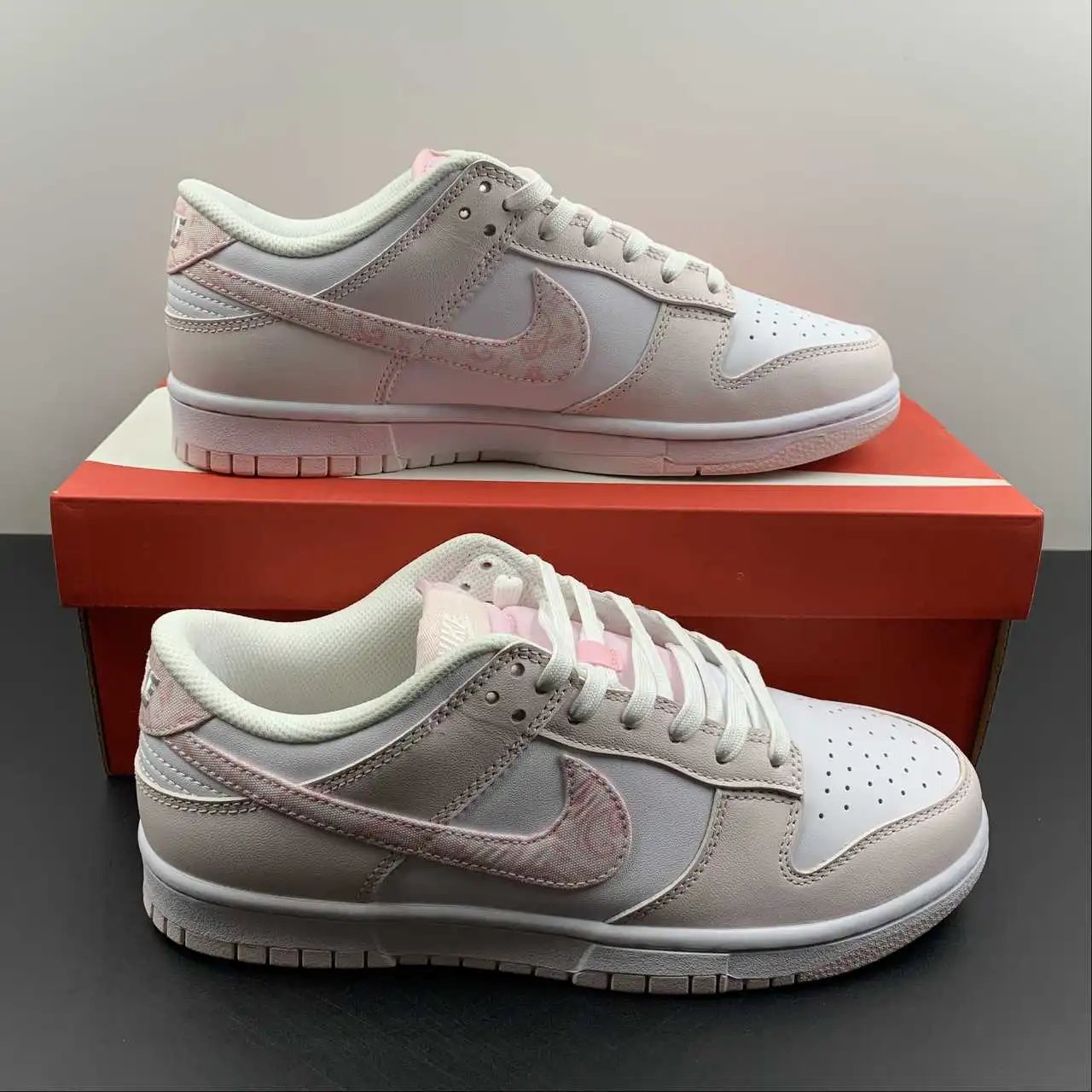Nike Dunk Low FD1449-100
