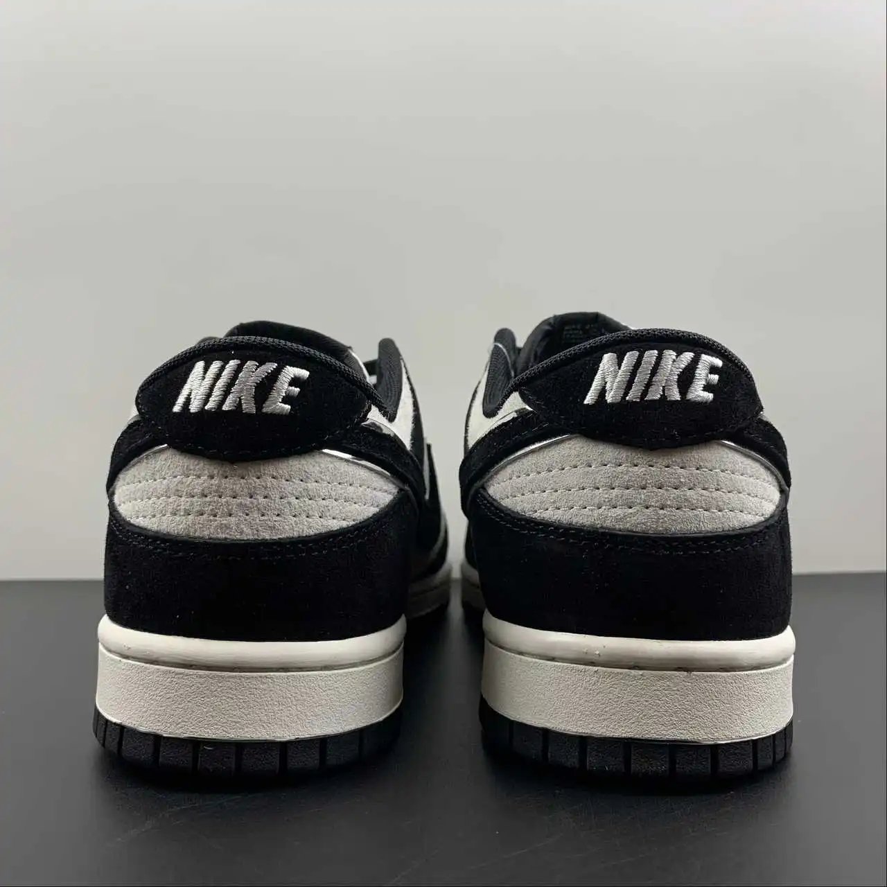 Nike Dunk Low ST1391-100 11