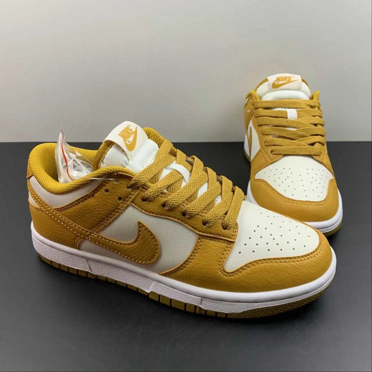 Nike Dunk Low DN1431-001 thumbnail 2