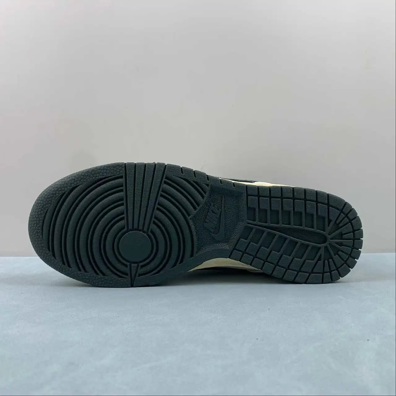 Nike Dunk Low FQ8080-133 12