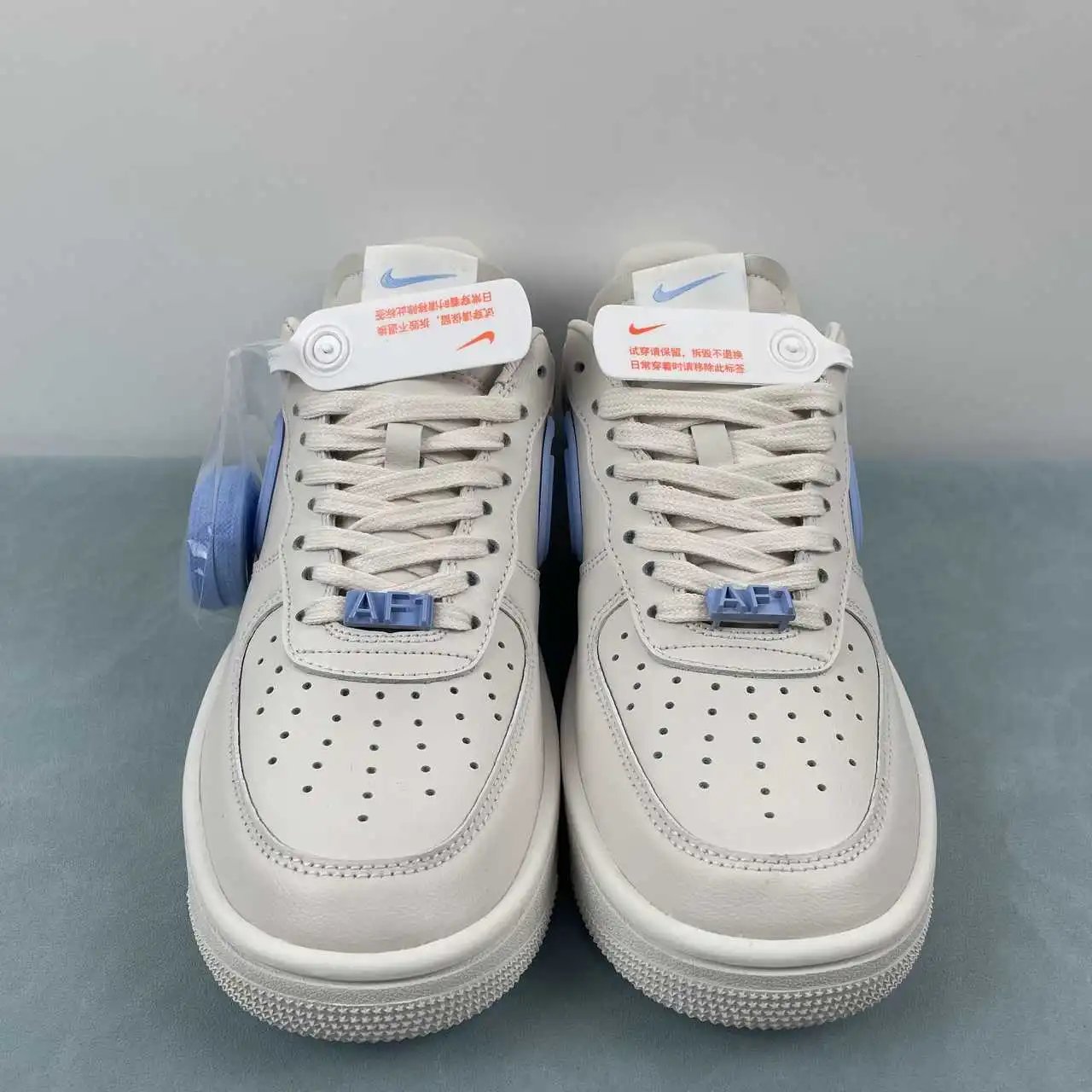 Nike Air Force 1 DV3464-900 thumbnail 3