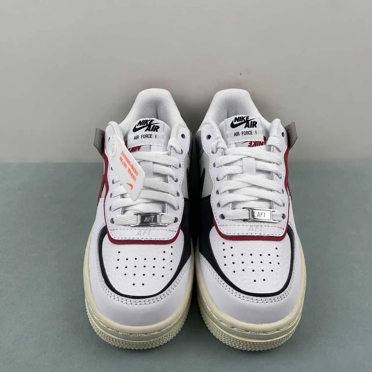Nike Air Force 1 FN6335-100 thumbnail 3