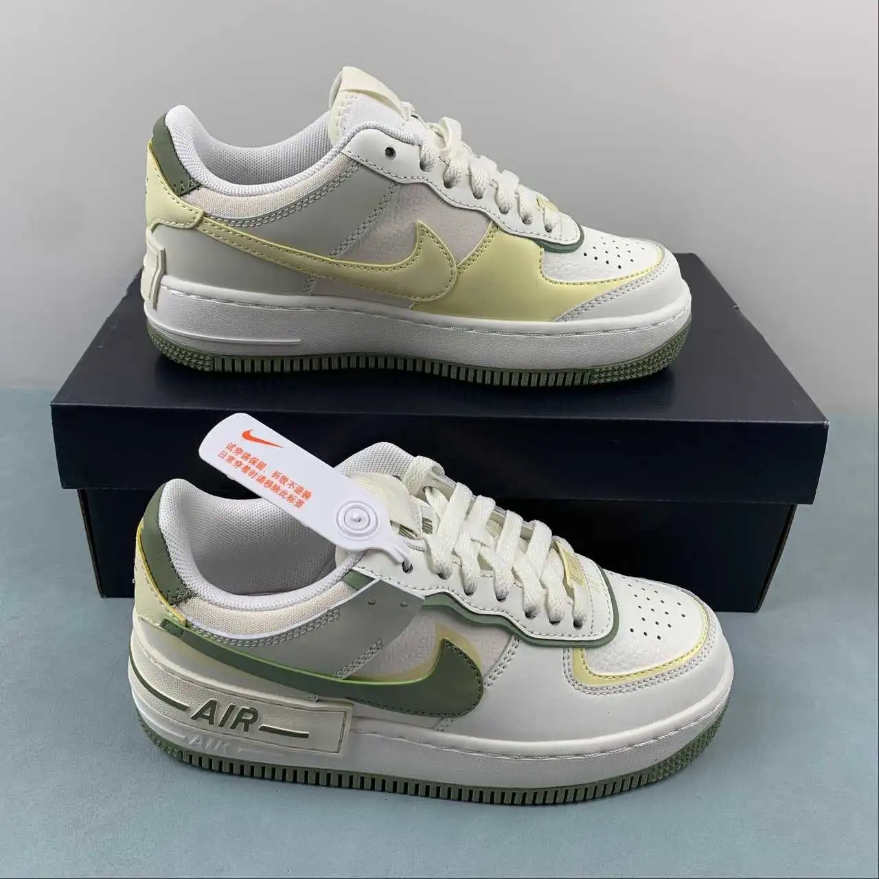 Nike Air Force 1 FN6335-101