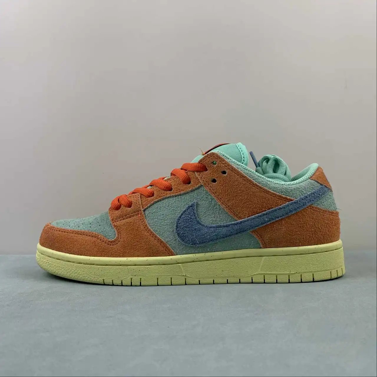 Nike Dunk Low DV5429-800 thumbnail 4