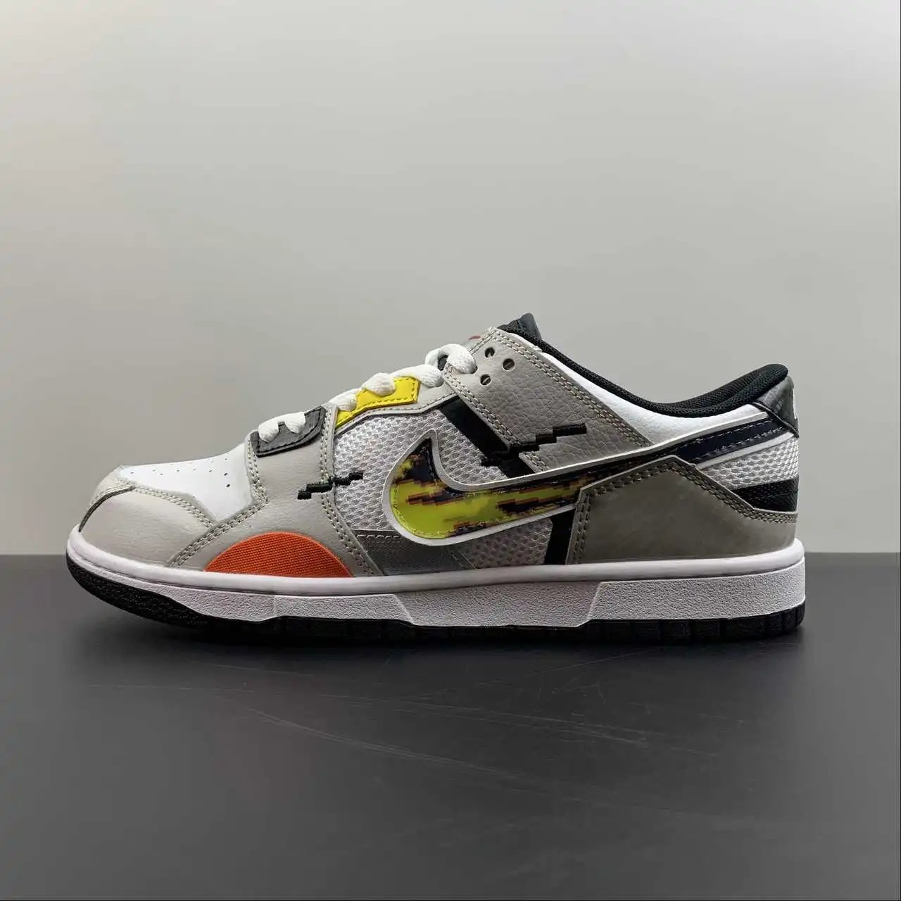 Nike Dunk Low DX6058-101 thumbnail 4