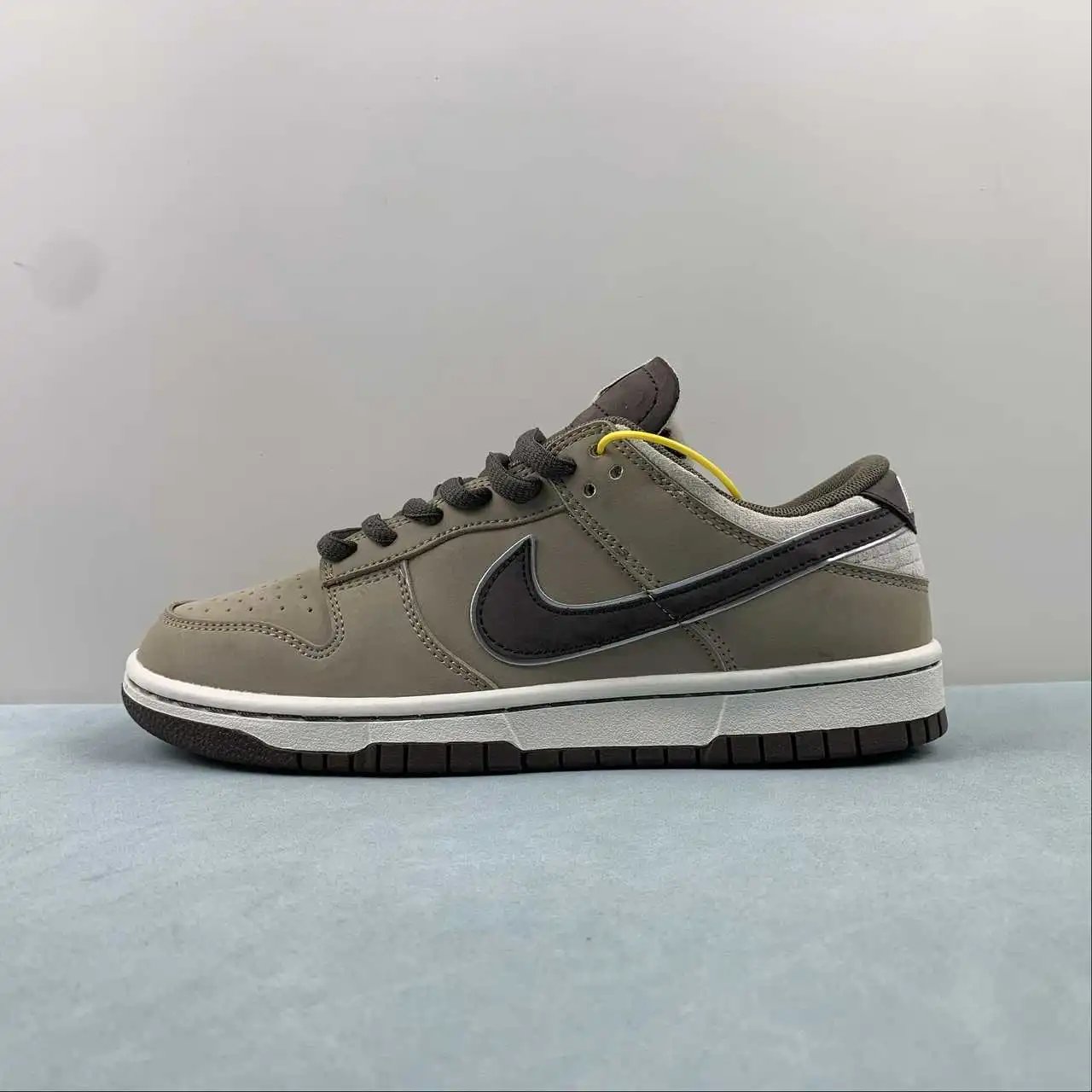 Nike Dunk Low LF0068-002 thumbnail 4