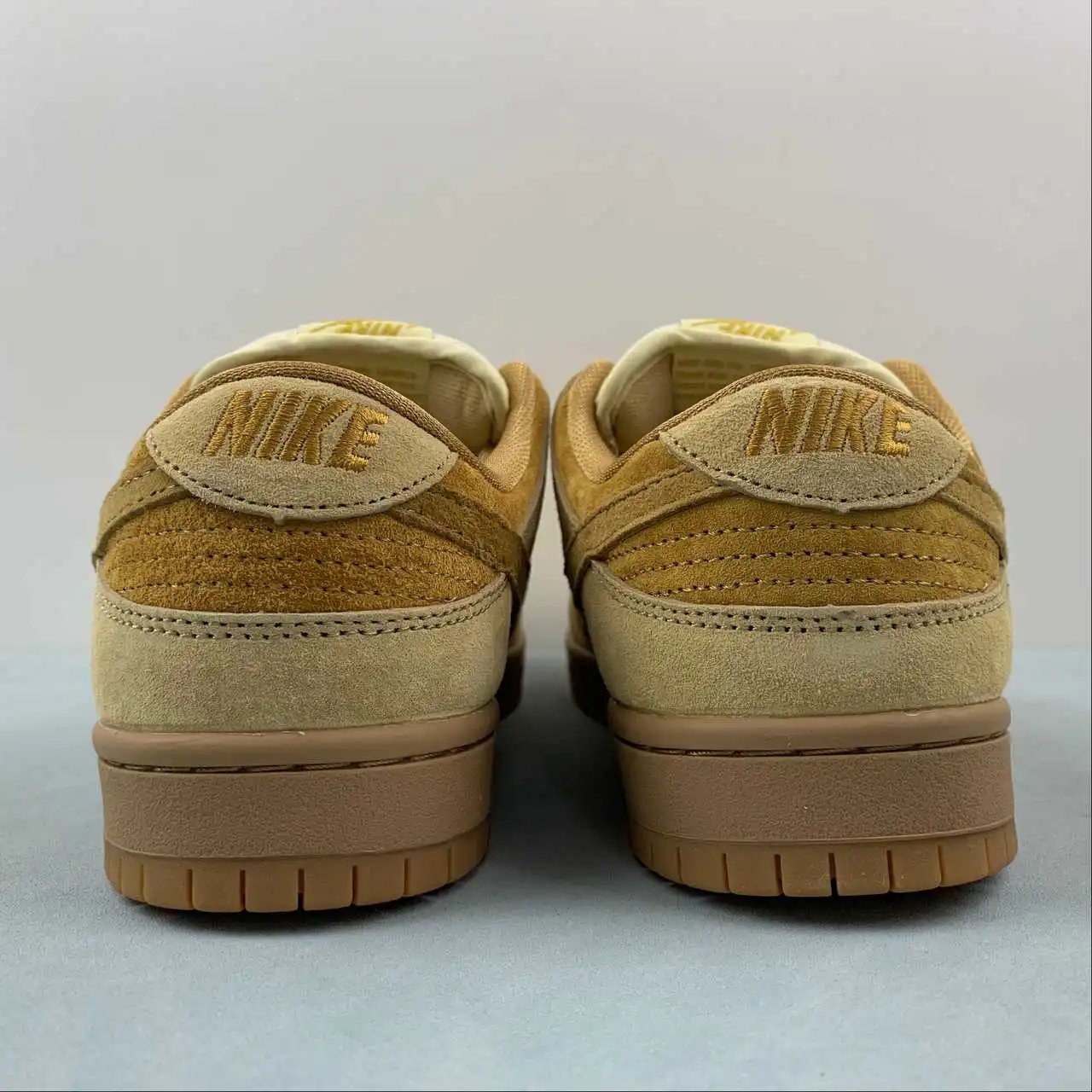 Nike Dunk Low 883232-700 11