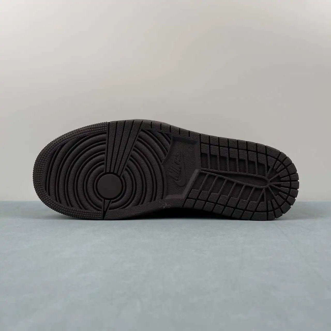 Air Jordan 1 Low DM7866-202 11