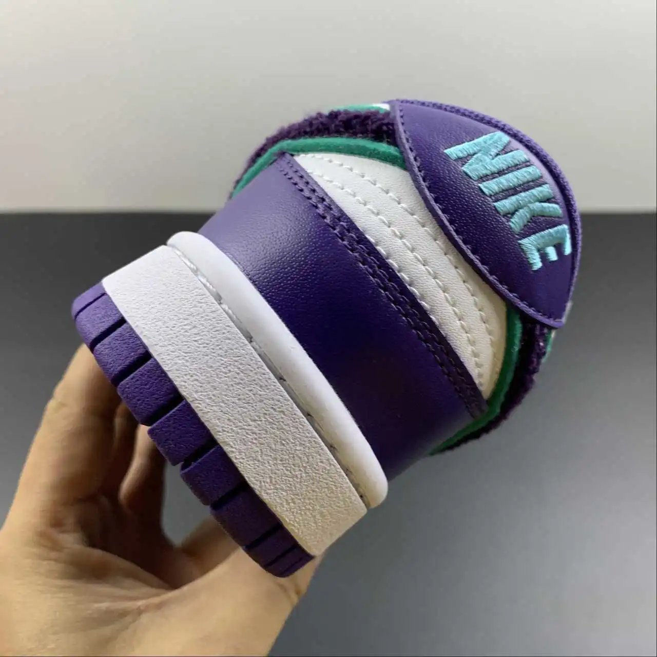 Nike Dunk Low DQ7683-100 10