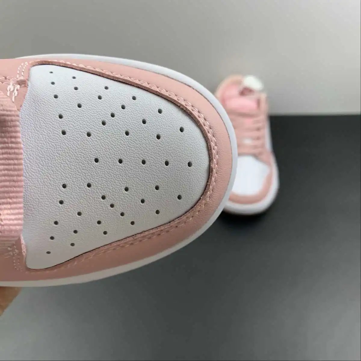 Nike Dunk Low DO6485-600 8