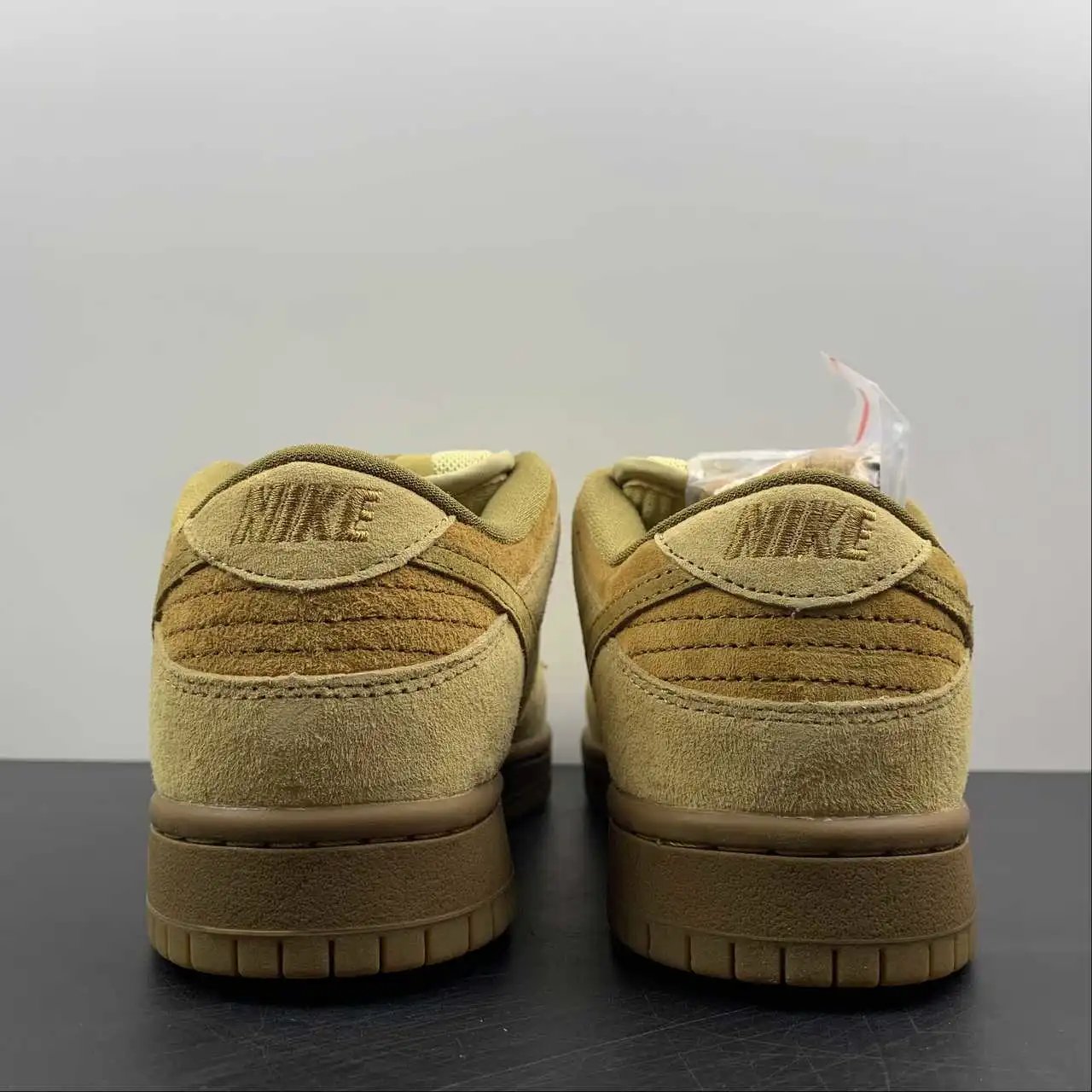 Nike Dunk Low 883232-700 11