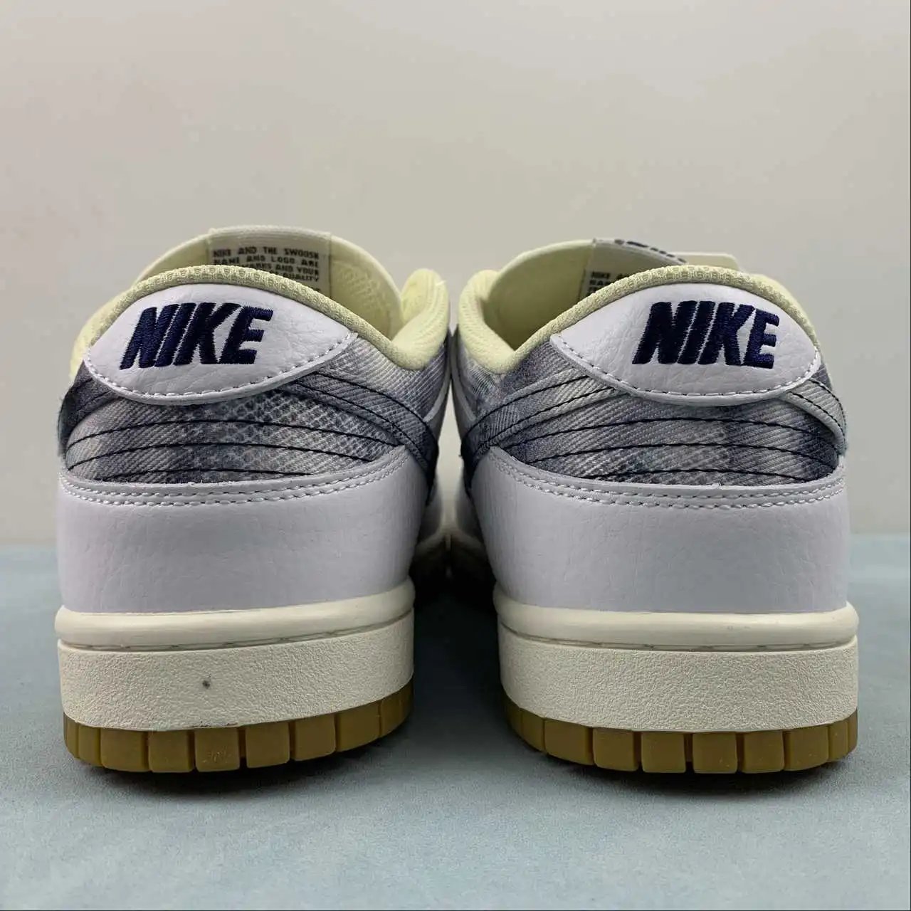 Nike Dunk Low FN6881-100 11