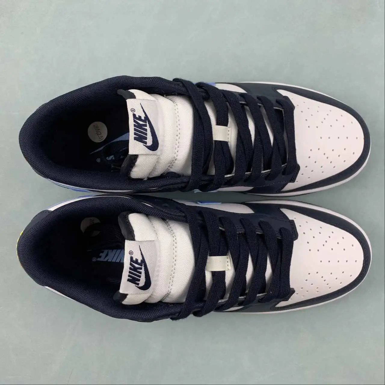Nike Dunk Low FN7800-400 9