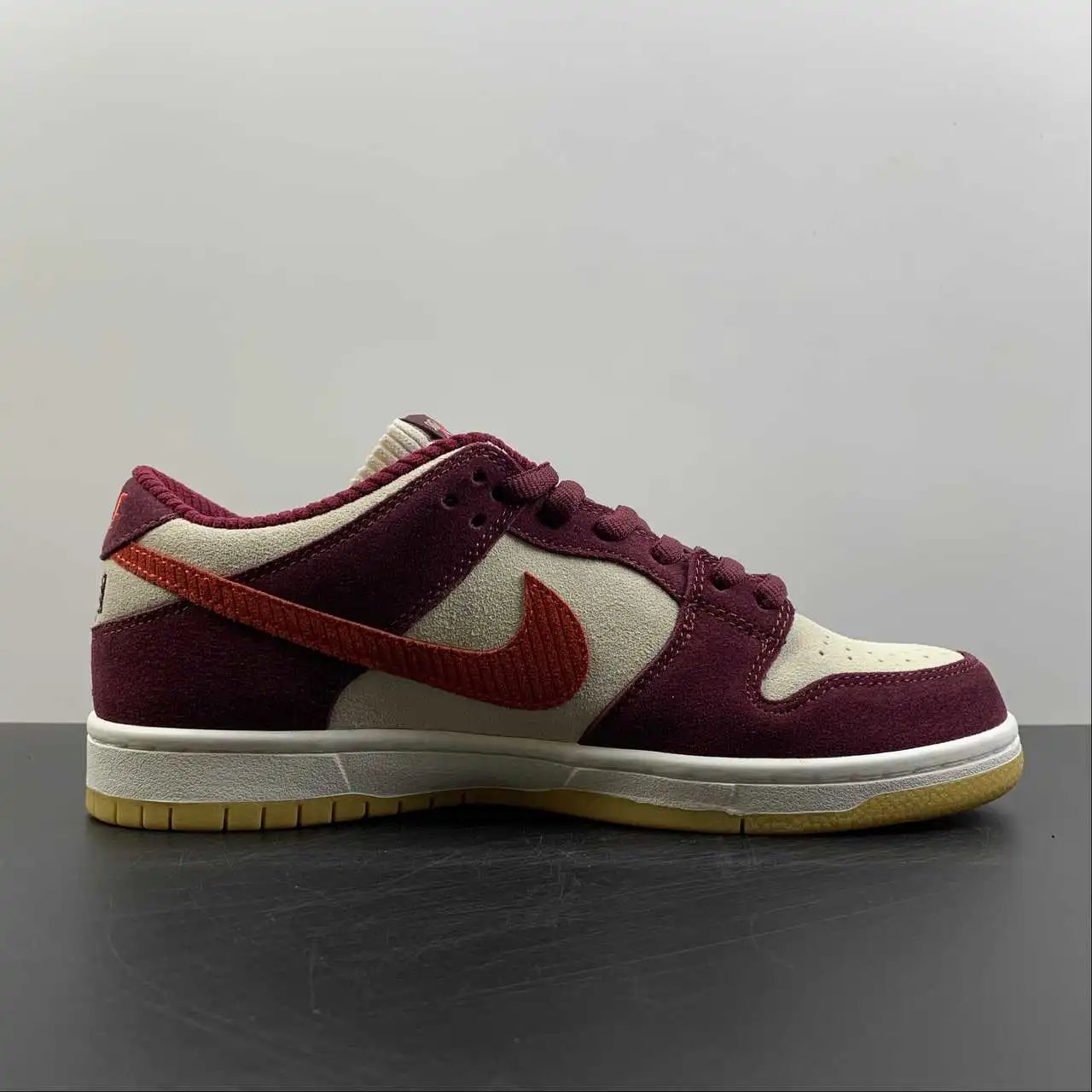 Nike Dunk Low DX4589-600 5