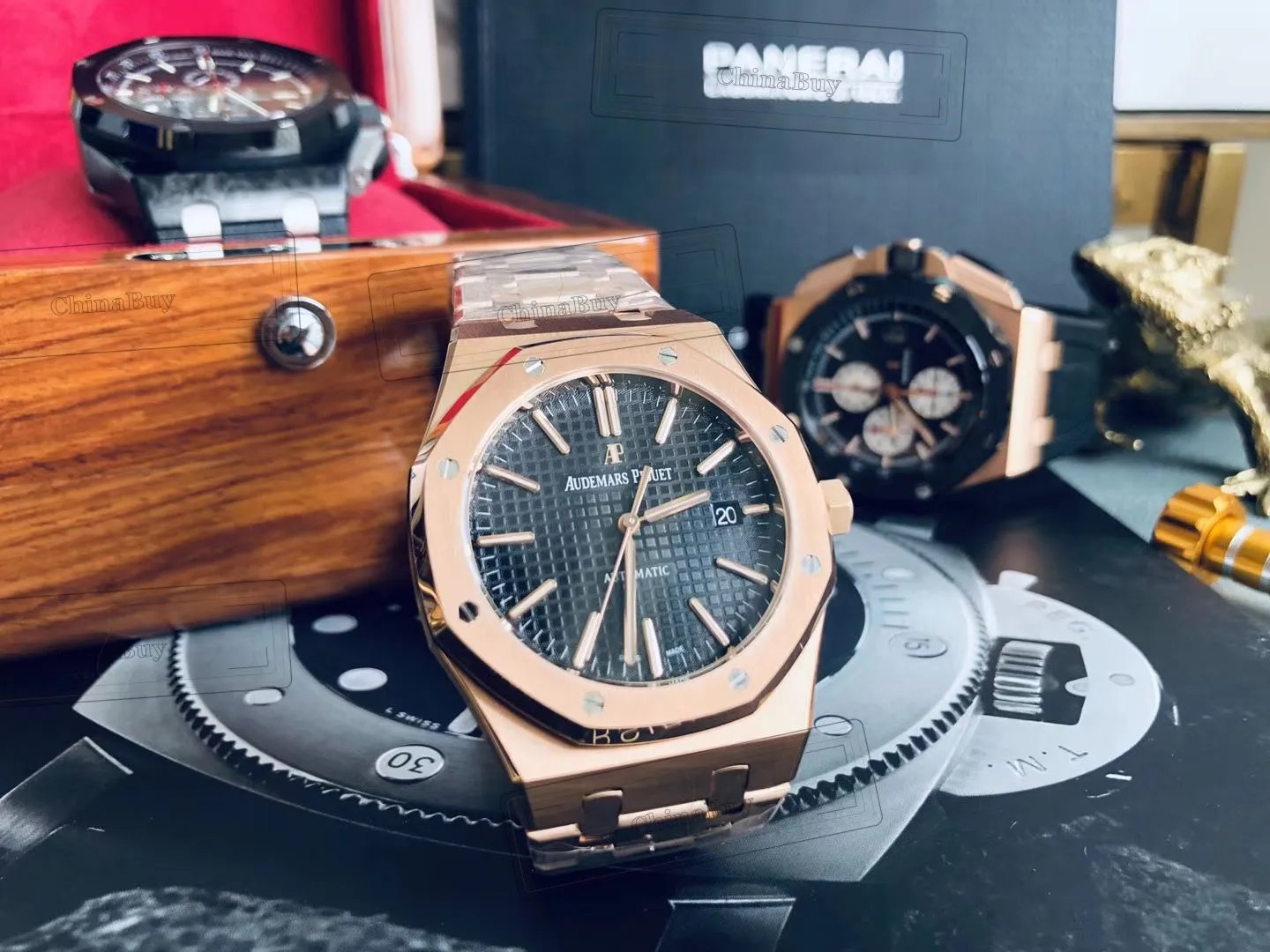 Audemars Piguet 15400OR.OOD002CR.01