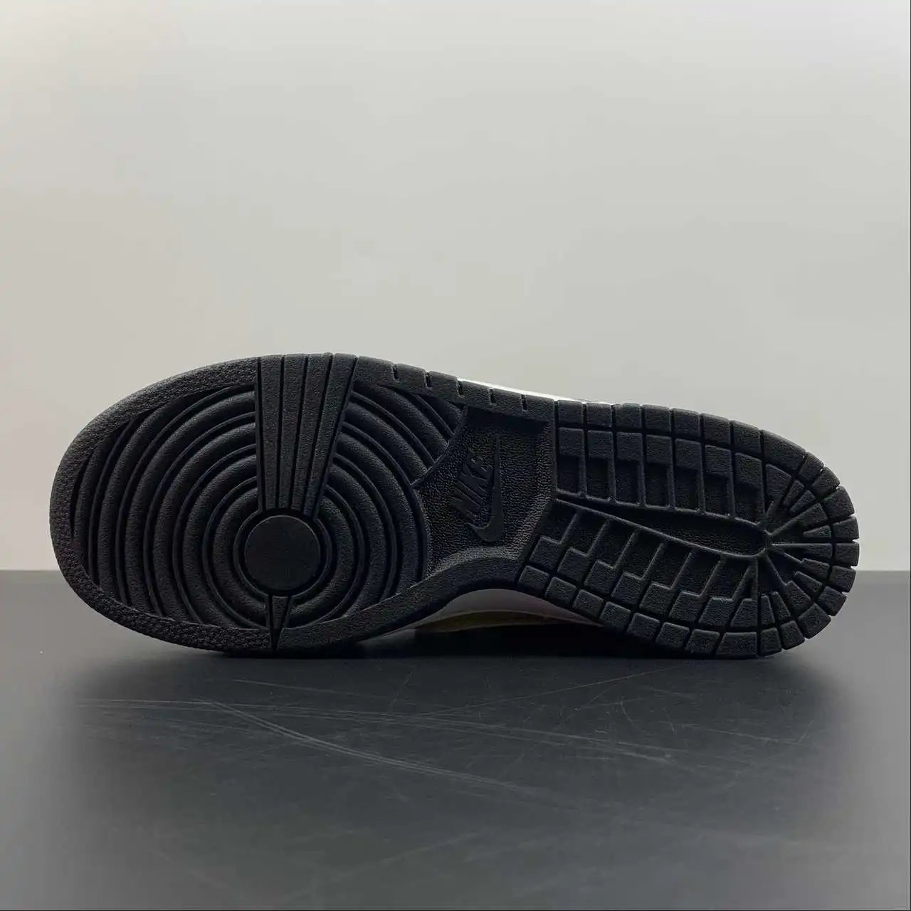 Nike Dunk Low DX6058-101 12