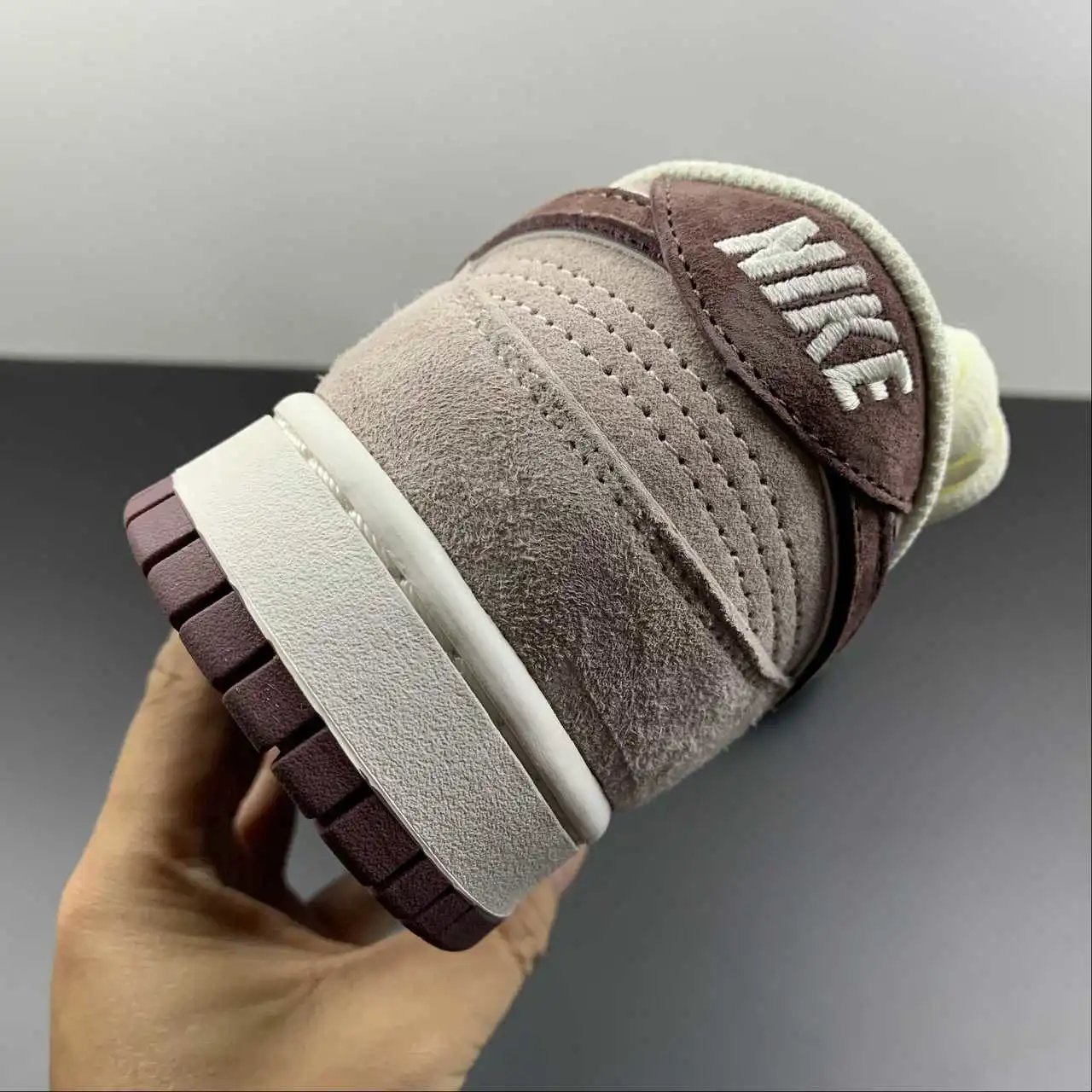 Nike Dunk Low ST1391-206 10