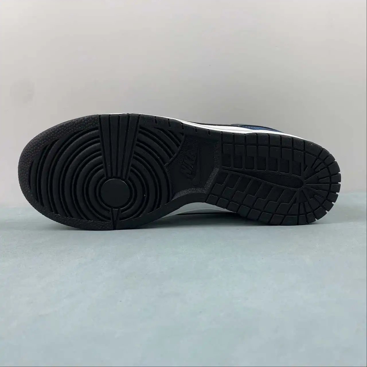 Nike Dunk Low FD6923-100 12