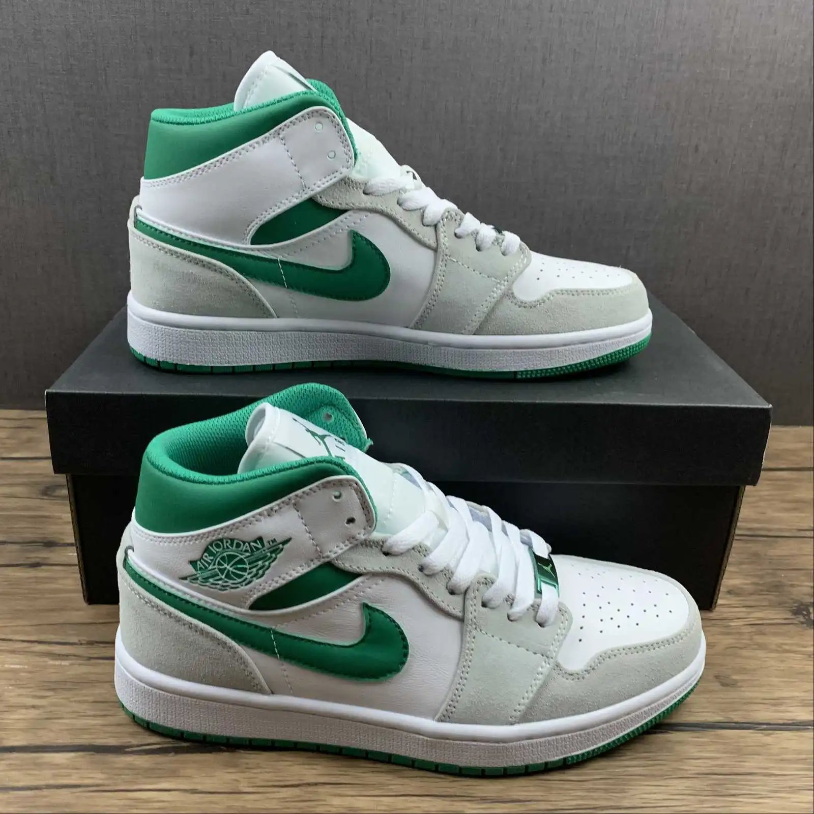 AJ1 White Grey Green – DC9294-103