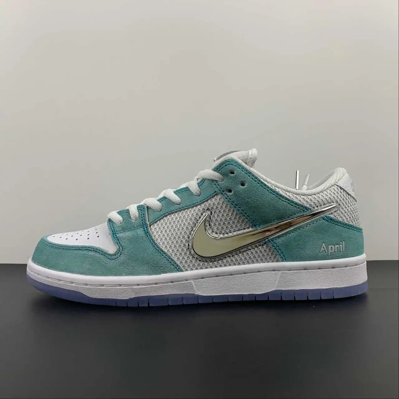 Nike Dunk Low FD2562-400 thumbnail 4