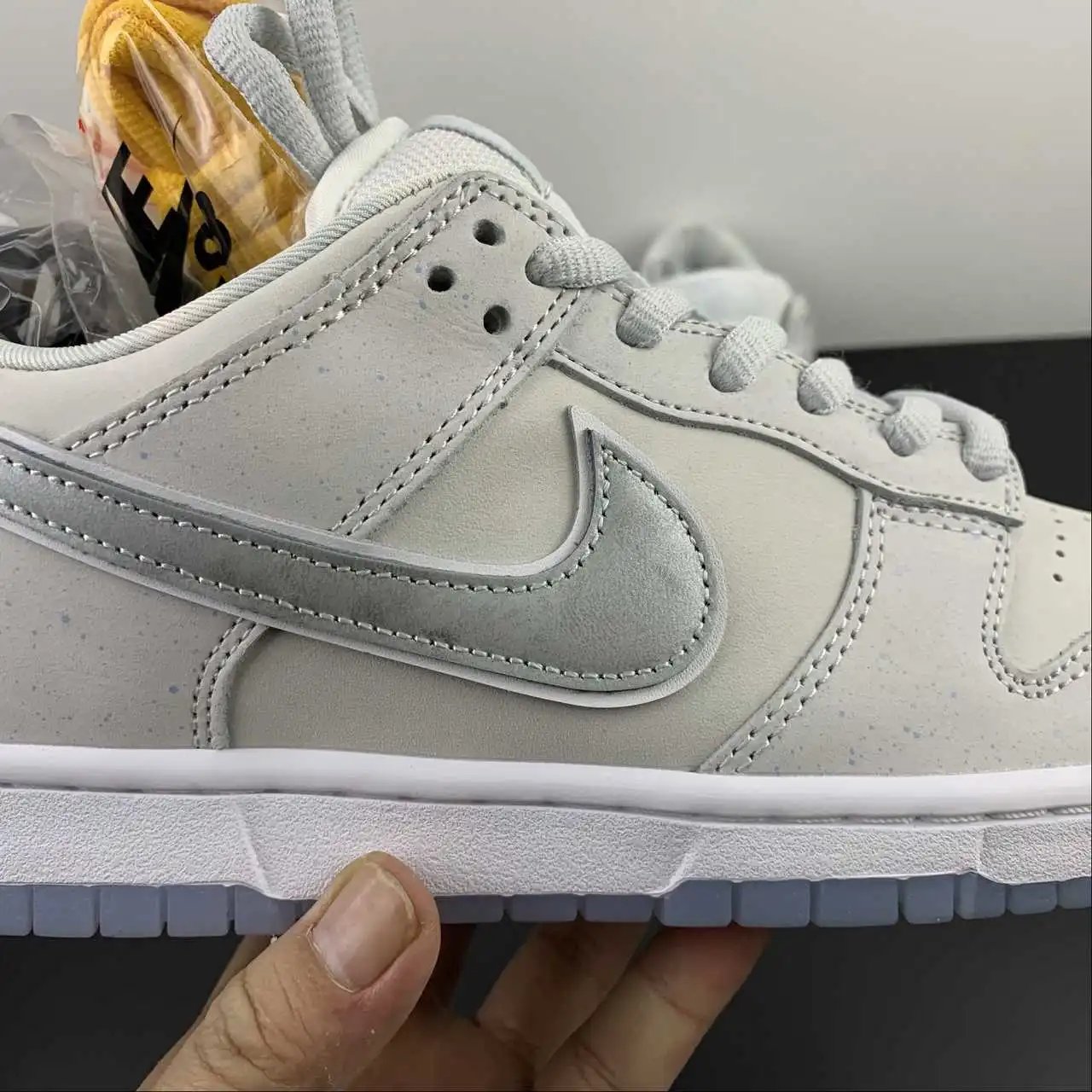 Nike Dunk Low FD8776-100 6