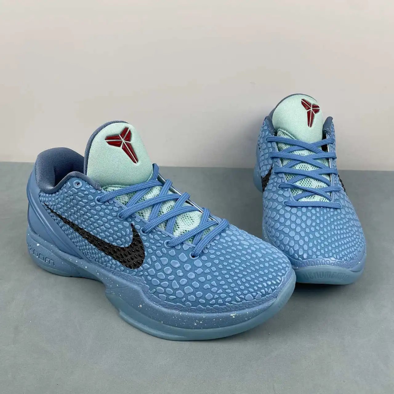 Nike Kobe PE2023-100 thumbnail 2