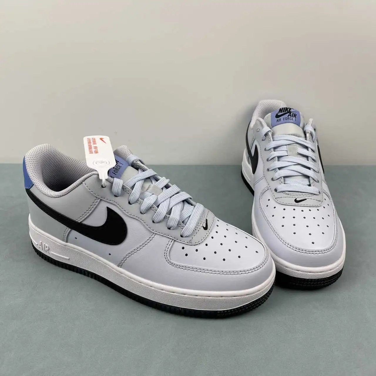 Nike Air Force 1 FV5948-003 thumbnail 2