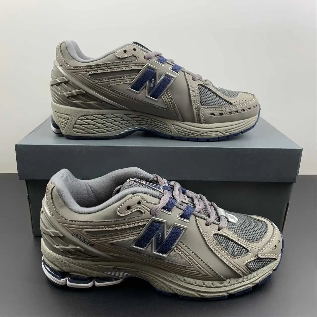 New Balance 1906 M1906RB