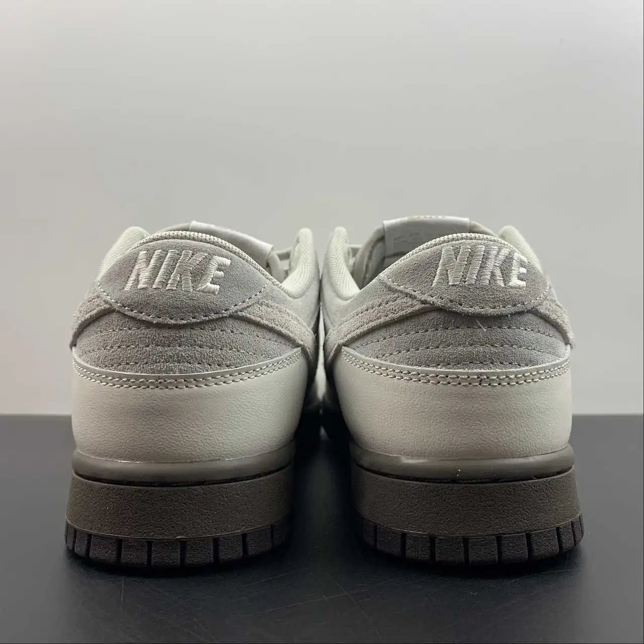 Nike Dunk Low FD9746-001 11
