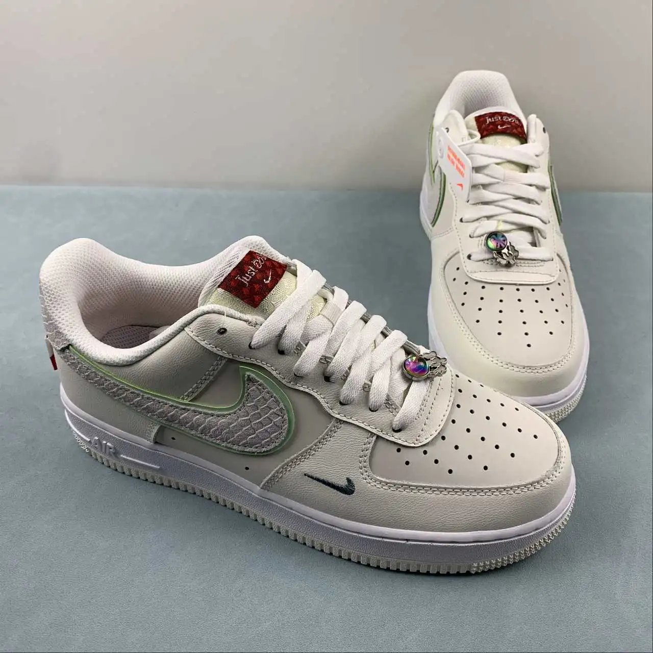 Nike Air Force 1 FZ5052-131 thumbnail 2