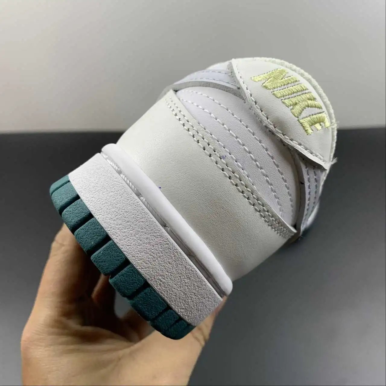 Nike Dunk Low FD9911-101 10