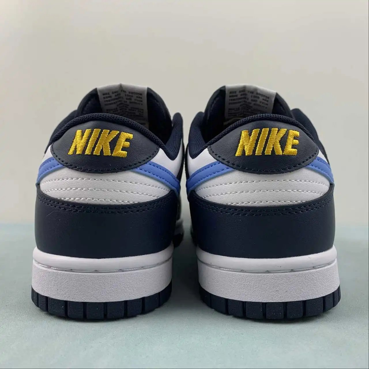 Nike Dunk Low FN7800-400 11