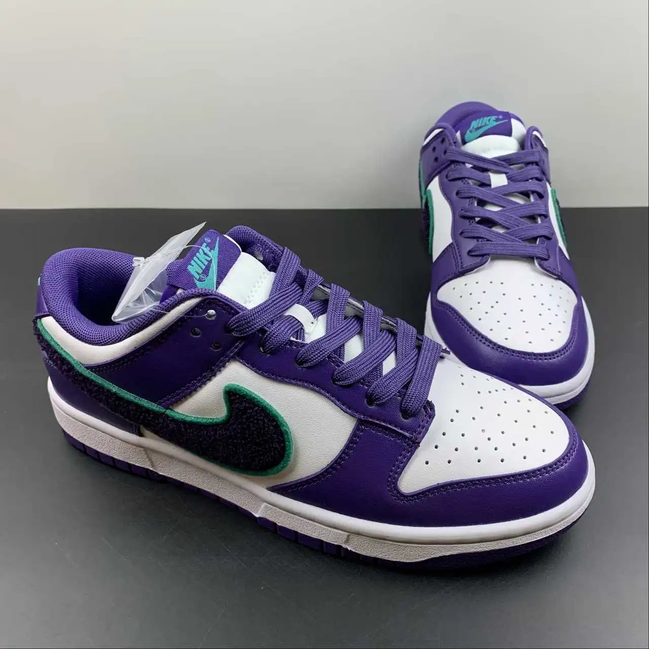 Nike Dunk Low DQ7683-100 thumbnail 2