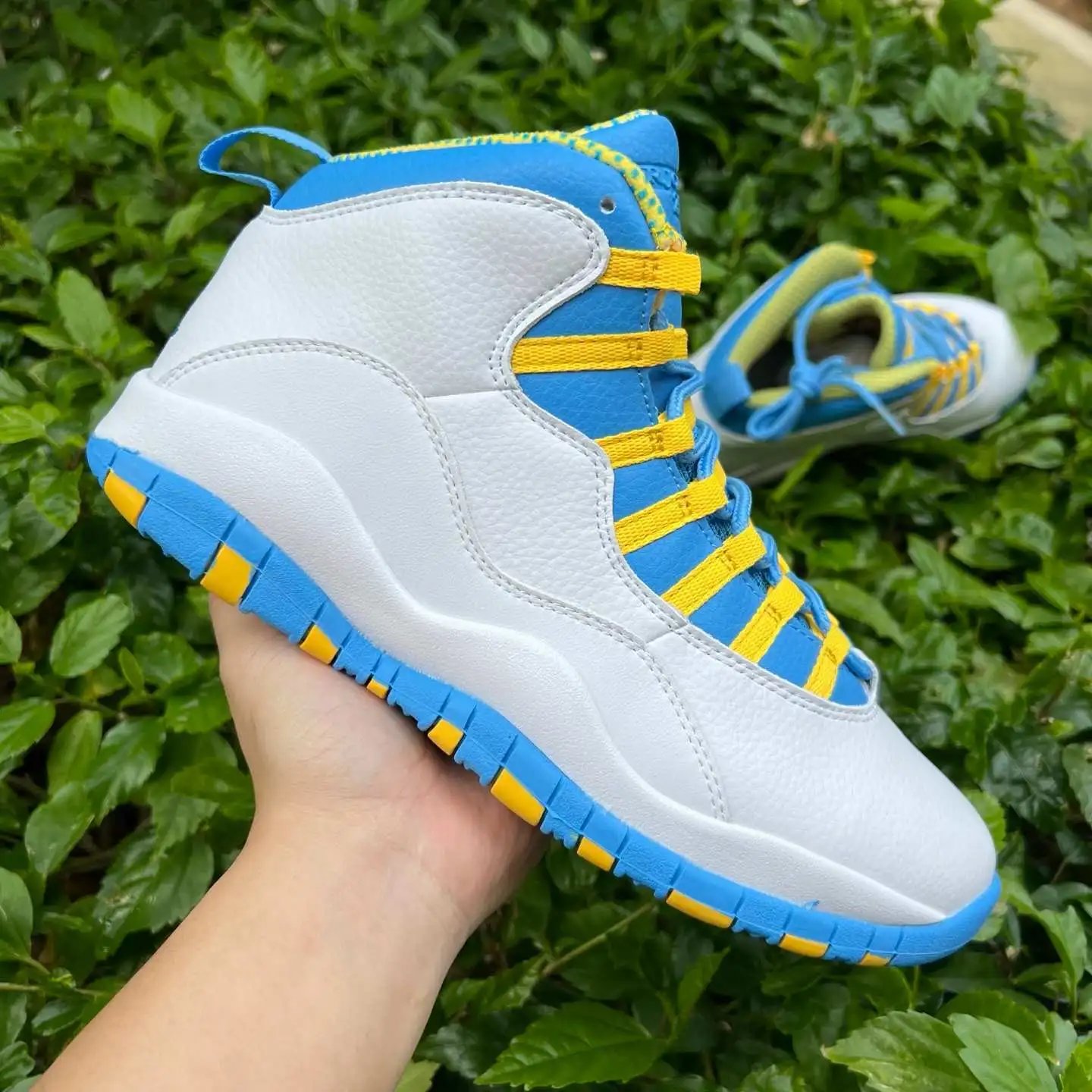 Air Jordan 10 hj6779-112 thumbnail 2