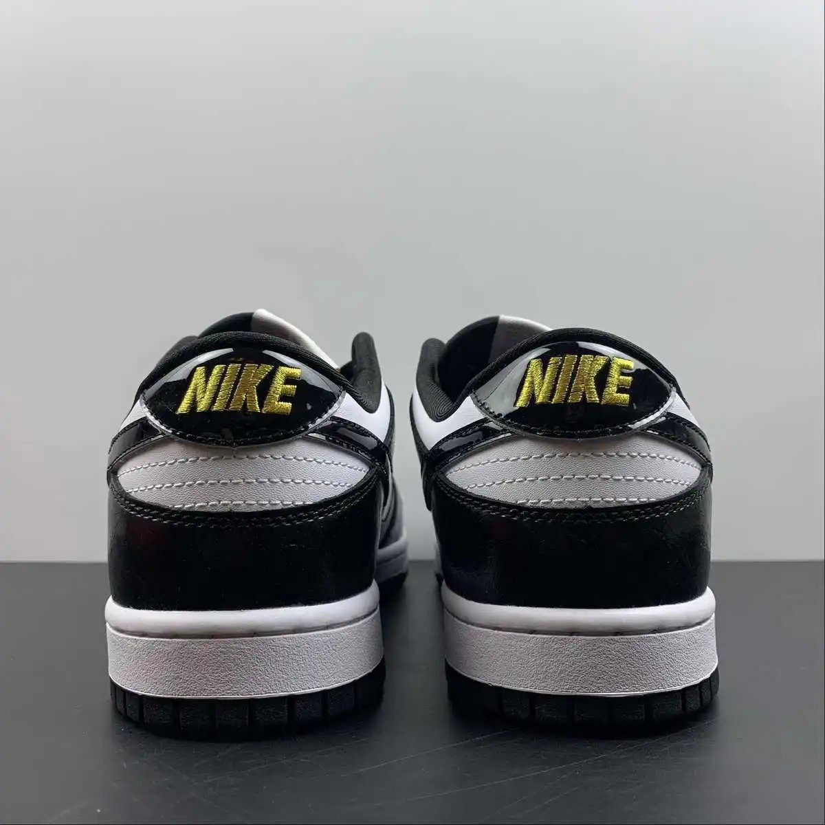 Nike Dunk Low DR9511-100 11