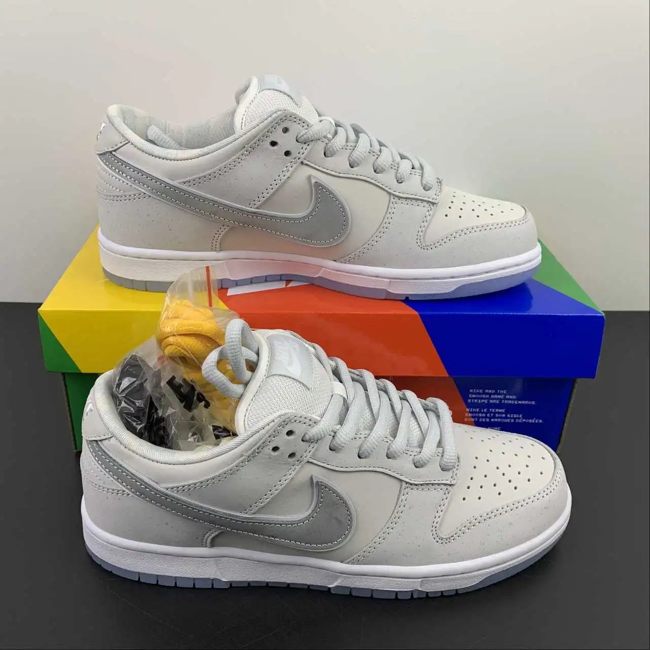 Nike Dunk Low FD8776-100