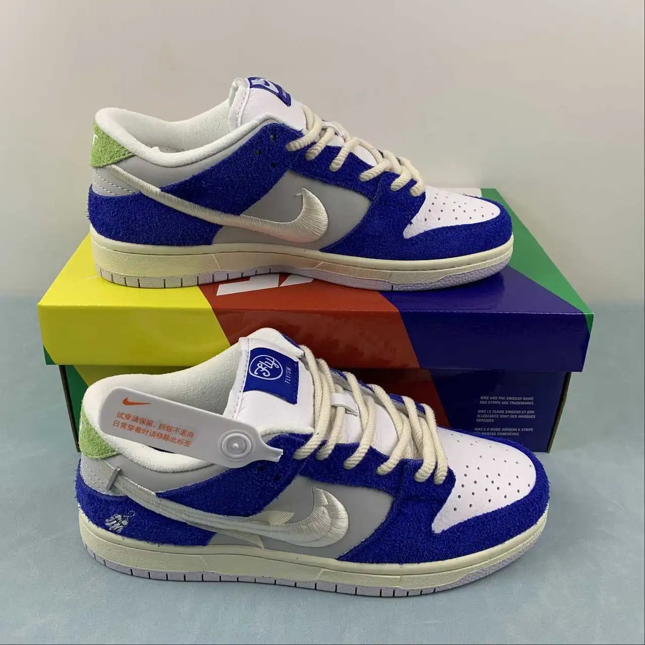 Nike Dunk Low DQ5130-400