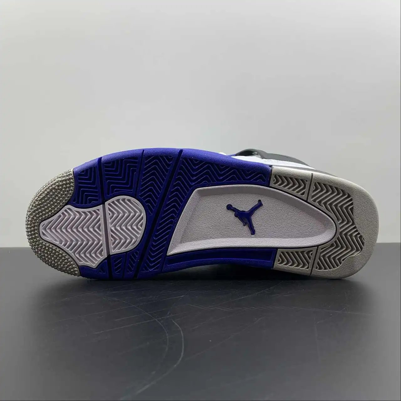 Air Jordan 4 308497-117 11