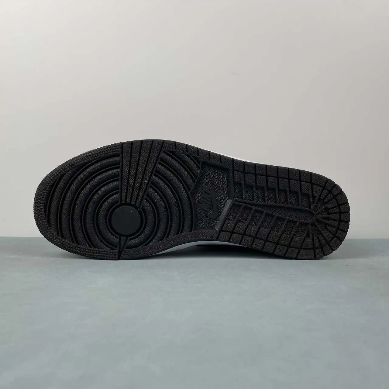 Air Jordan 1 Low HF3148-106 11