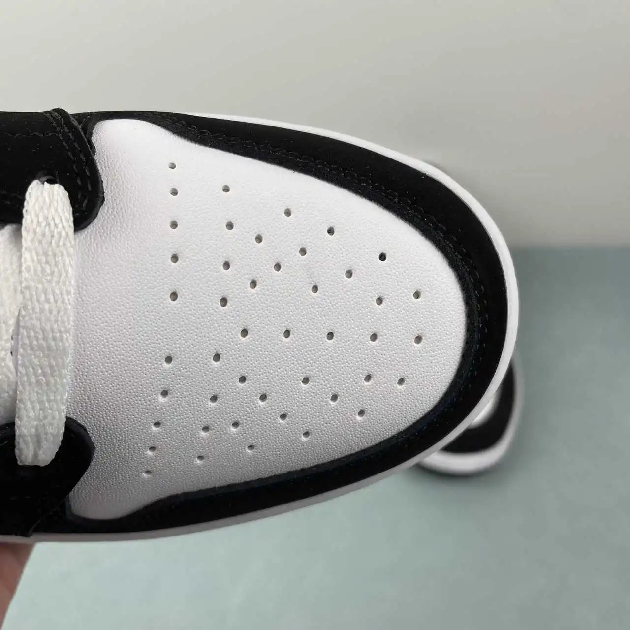 Air Jordan 1 Low HF3188-106 10