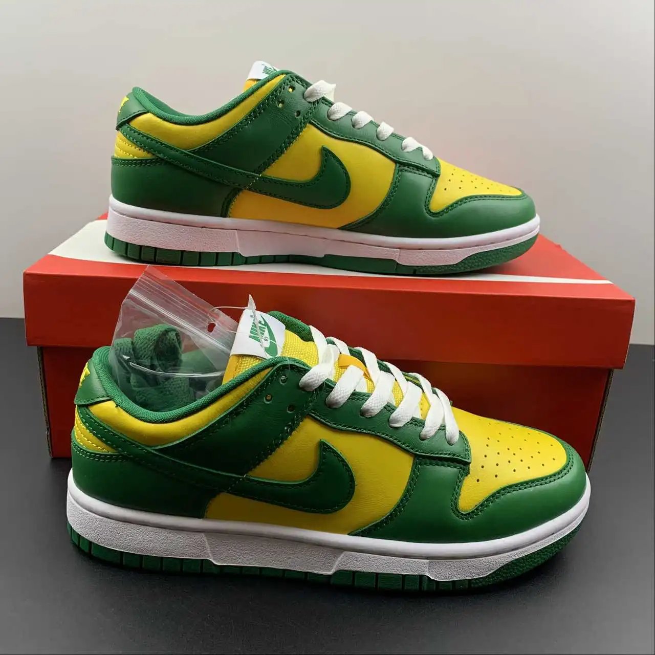 Nike Dunk Low CU1727-700