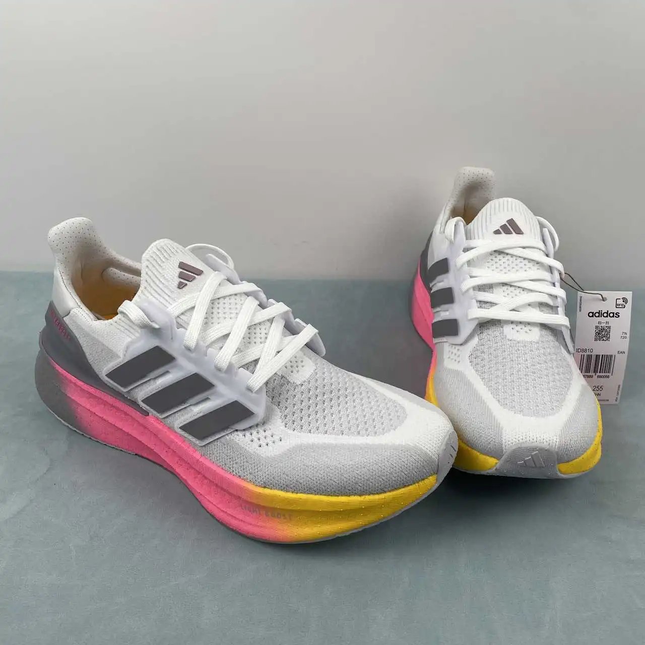 Adidas Ultra Boost 5 UB ID8810 thumbnail 2