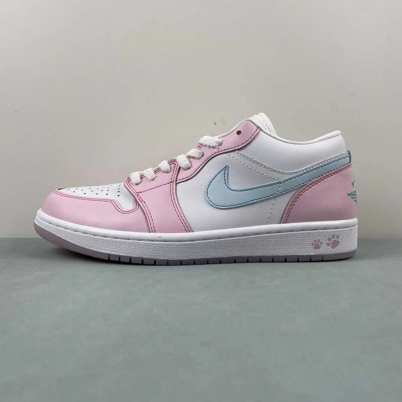 Air Jordan 1 Low HM3706-141 5