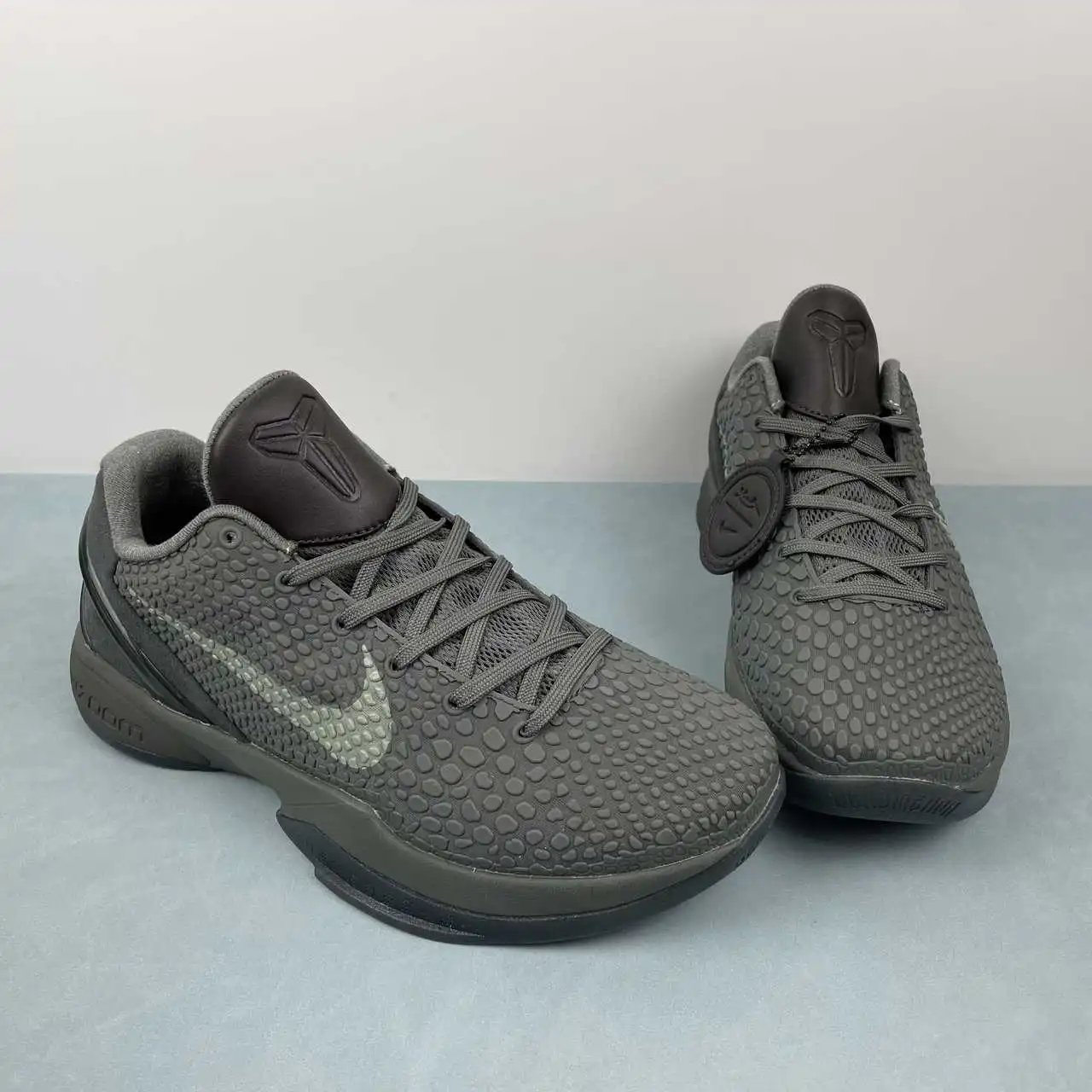 Nike Kobe 869457-007 thumbnail 2