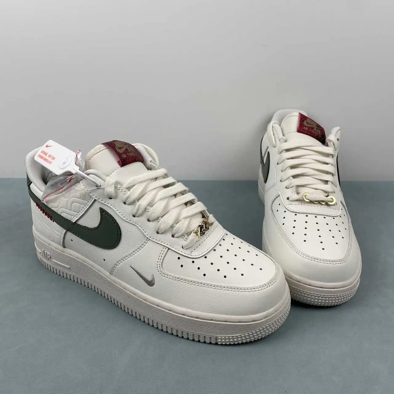 Nike Air Force 1 HV5979-130 thumbnail 2