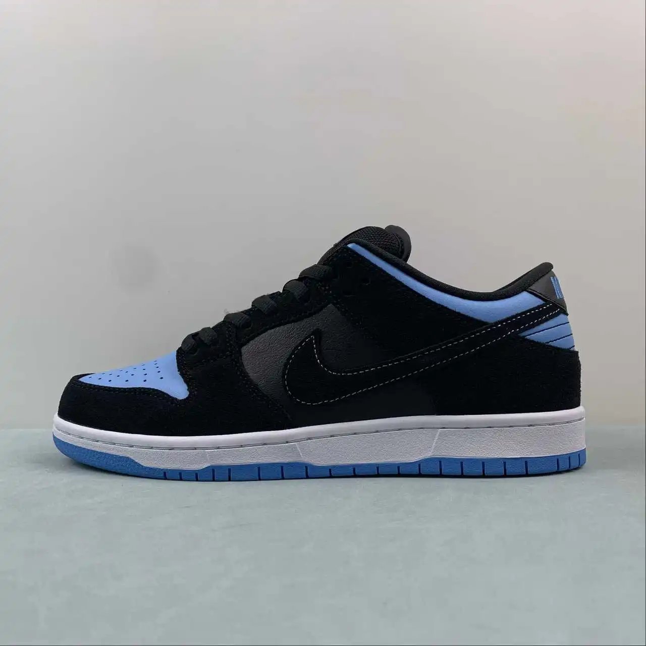 Nike Dunk Low 304292-048 thumbnail 4