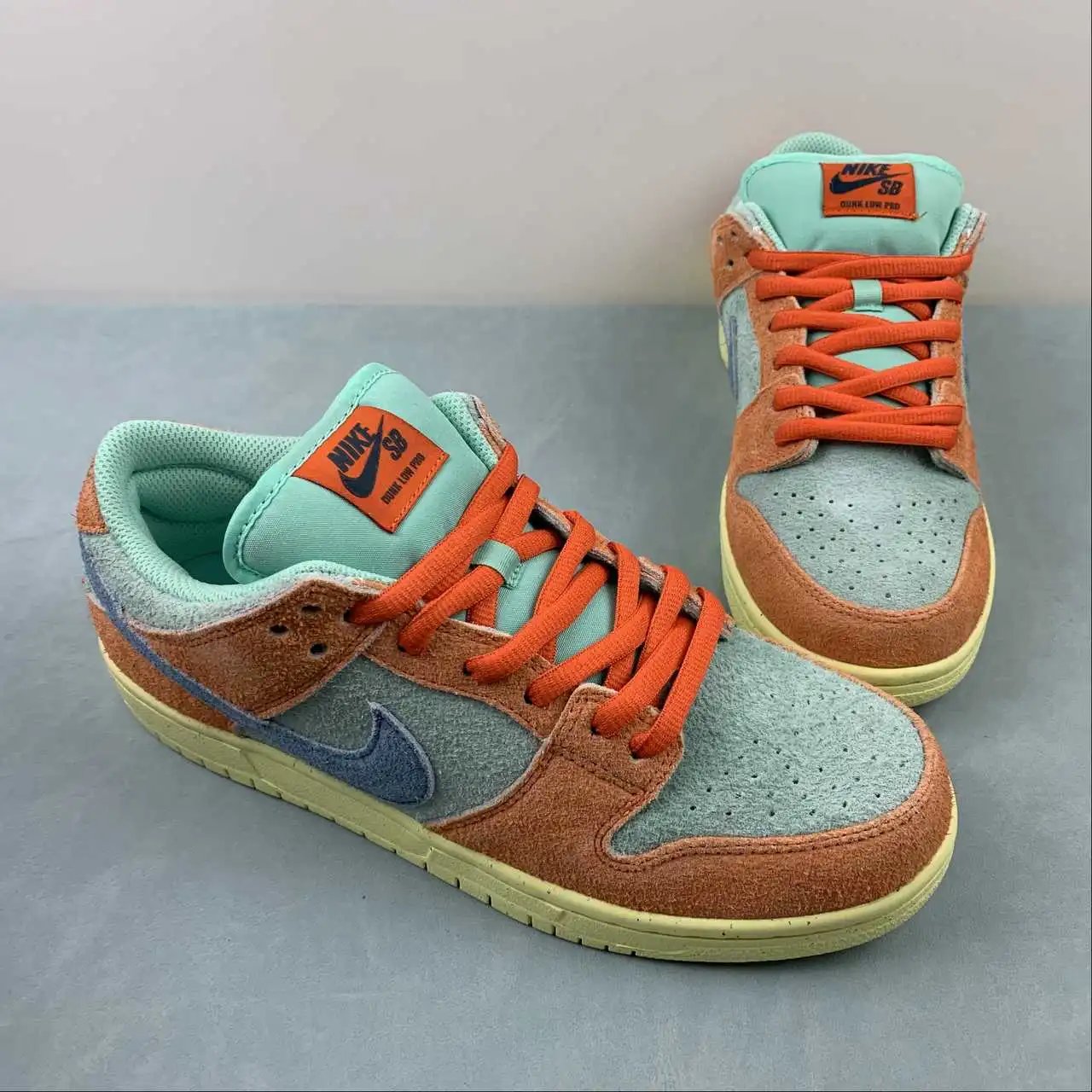 Nike Dunk Low DV5429-800 thumbnail 2