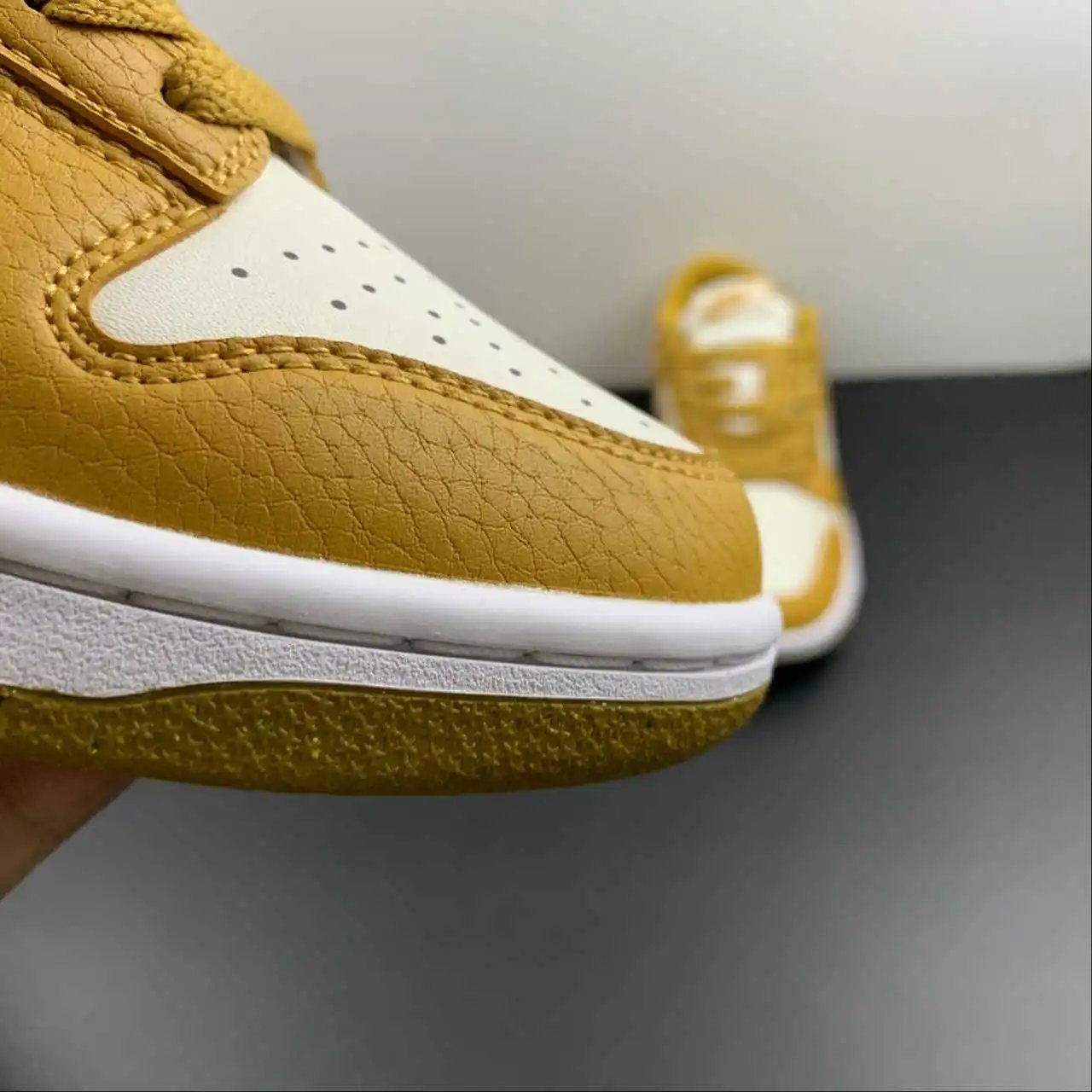 Nike Dunk Low DN1431-001 7
