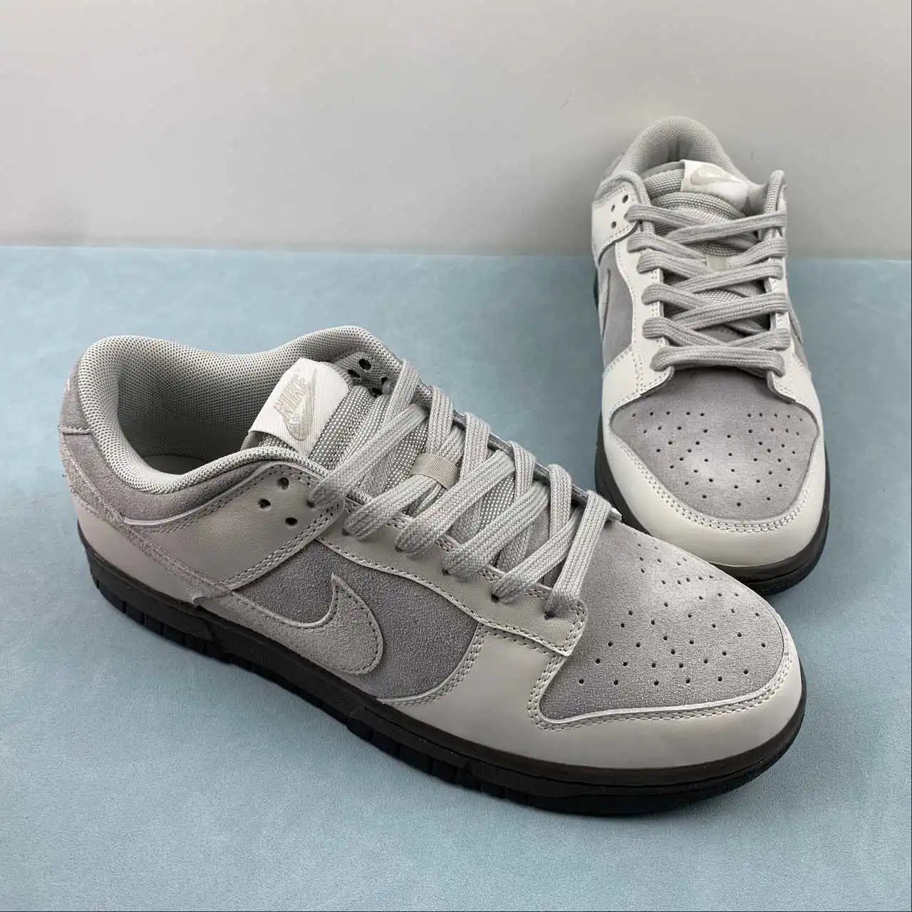 Nike Dunk Low FD9746-001 thumbnail 2